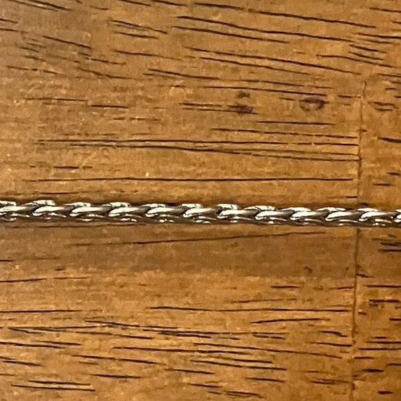 9 in. Elegant Stainless Steel Women's Anklet - Picture 5 of 6